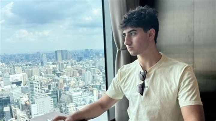 Zach Dubois Net Worth - How Much Does Zach Dubois Make?